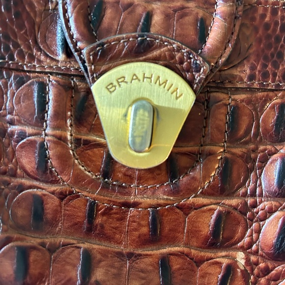 Brahmin Crossbody - Picture 5 of 5